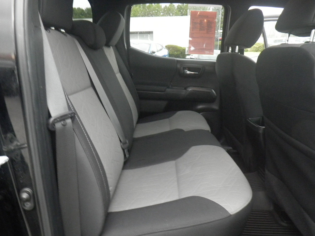 Used 2023 Toyota Tacoma TRD Off-Road image 21