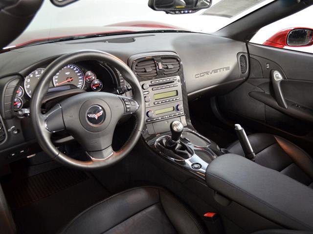 Used 2013 Chevrolet Corvette Convertible image 14