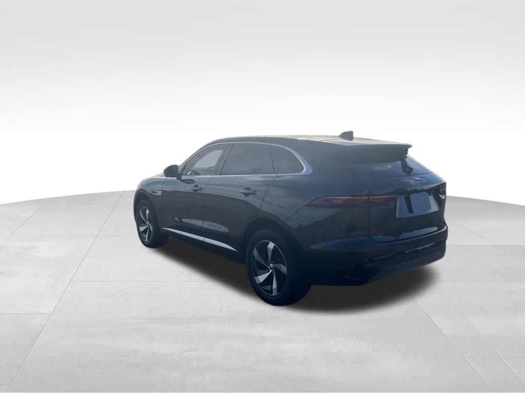 New 2025 Jaguar F-PACE R-Dynamic S AWD/4WD image 3
