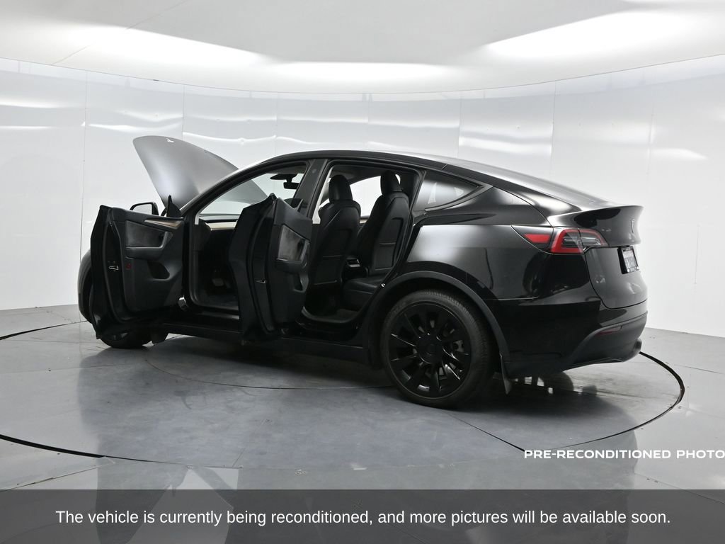 Used 2023 Tesla Model Y Long Range image 47