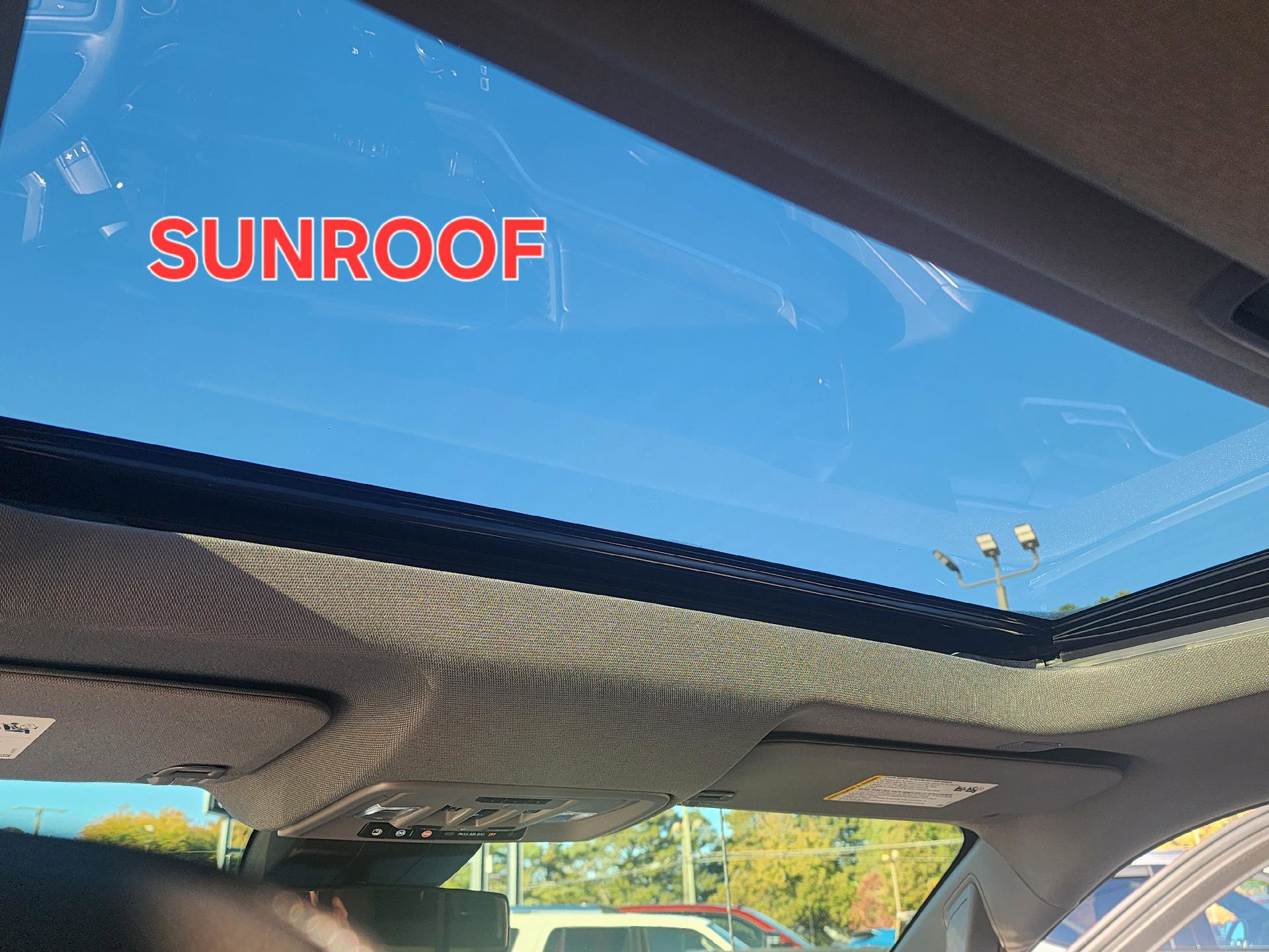 Used 2024 Chevrolet Silverado 2500 LT w/ Convenience Package image 15