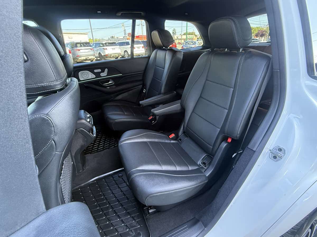 Used 2022 Mercedes-Benz GLS 450 4MATIC image 6