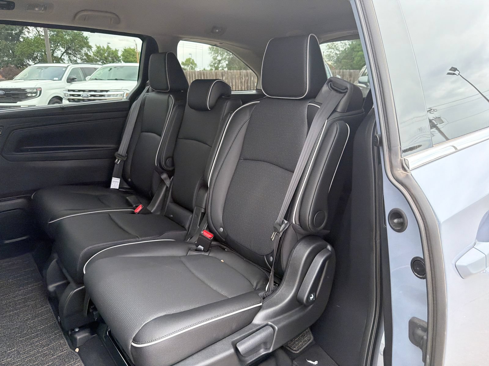 Used 2026 Honda Odyssey Elite image 11