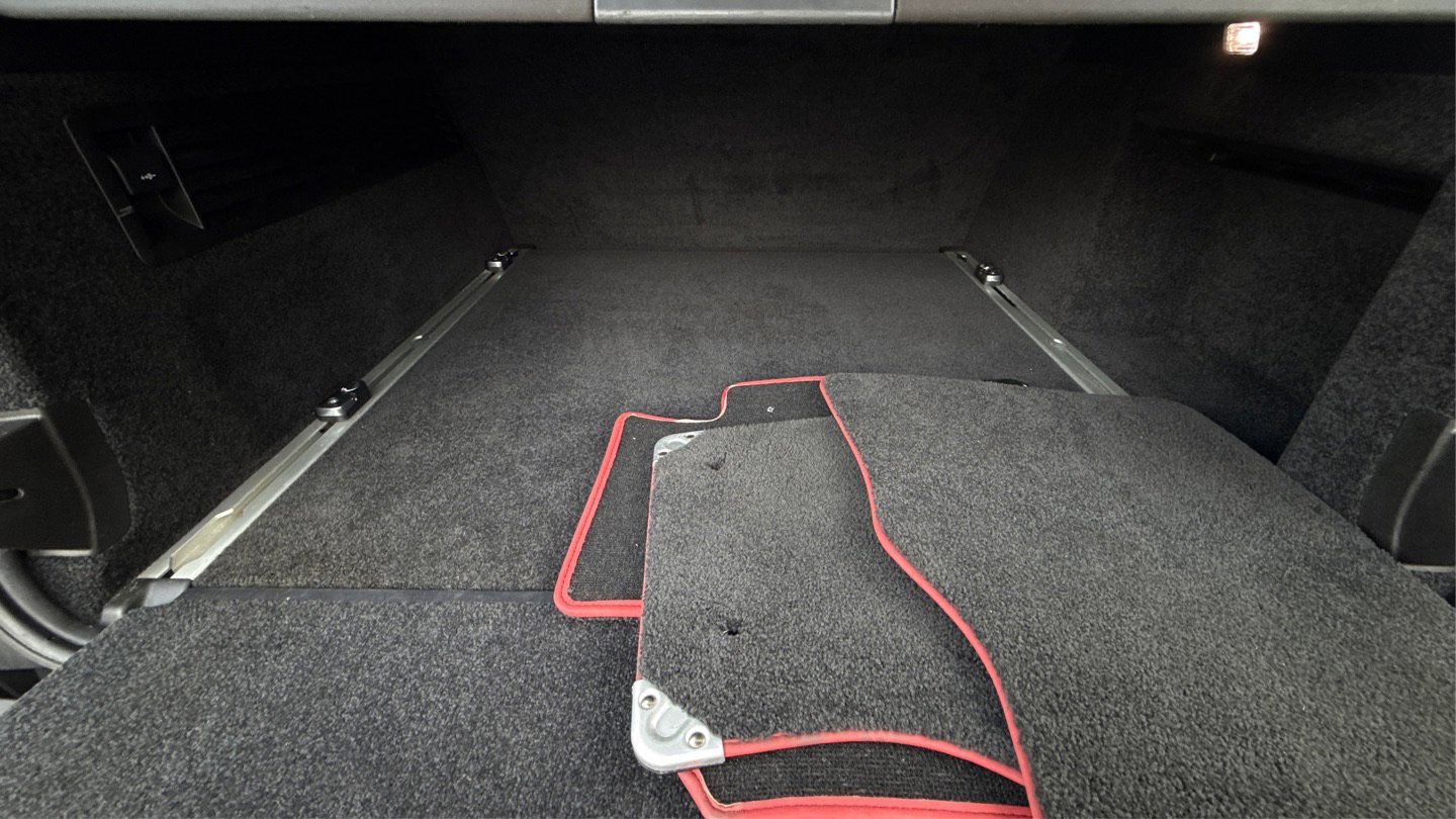 Used 2017 Land Rover Range Rover Autobiography image 9