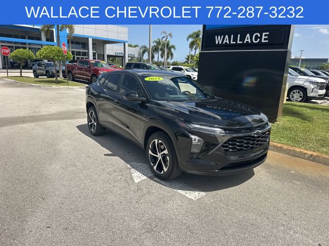 Used 2024 Chevrolet Trax RS FWD image 5