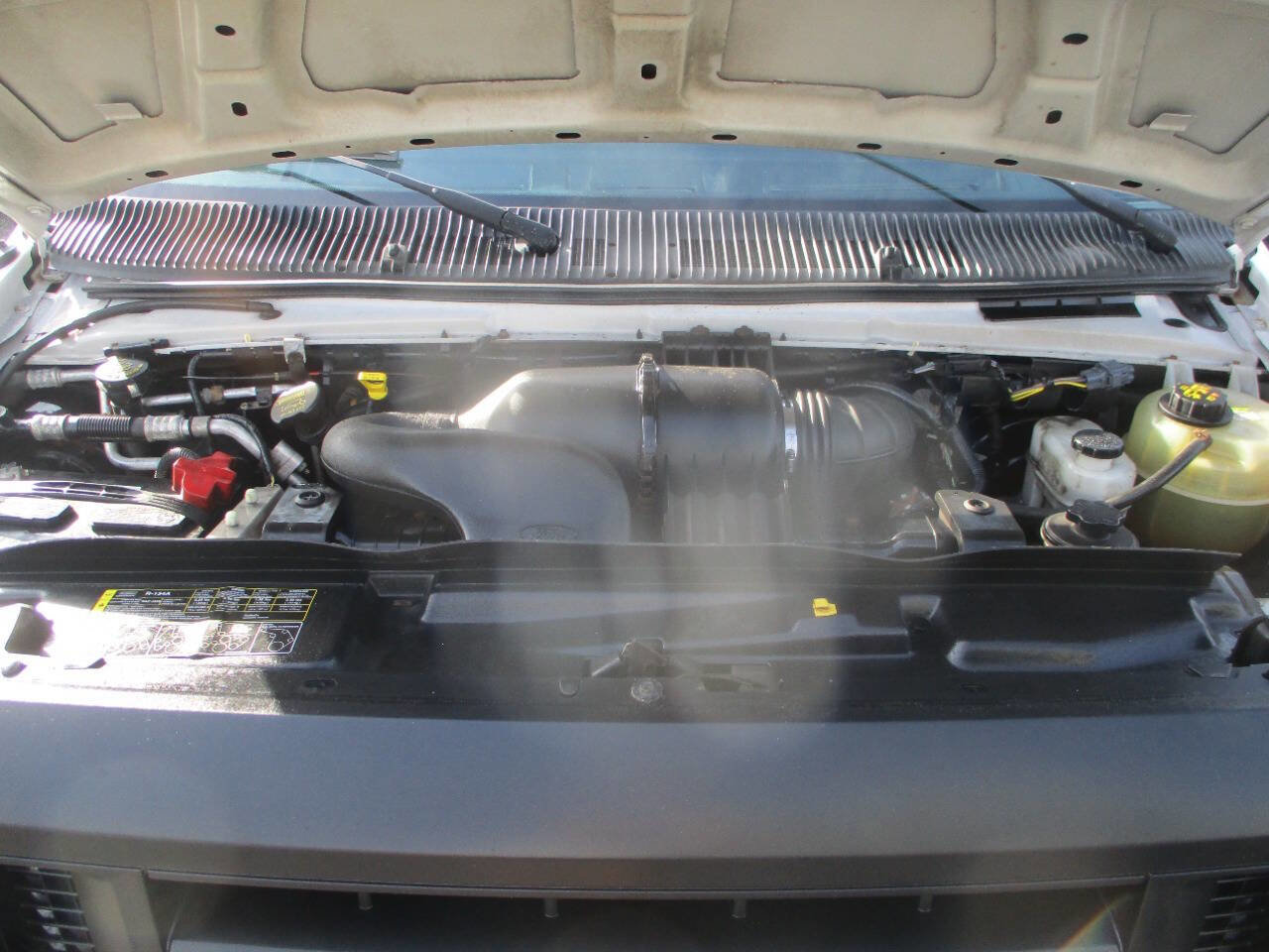 Used 2011 Ford E-250 and Econoline 250 w/ PWR Group image 13