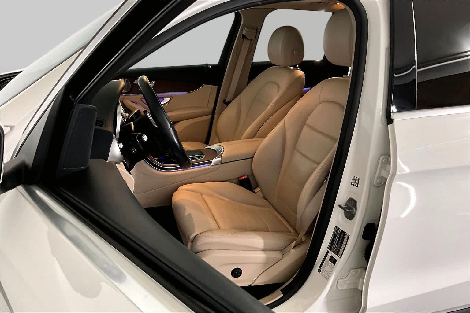 Certified 2021 Mercedes-Benz GLC 300 4MATIC image 9