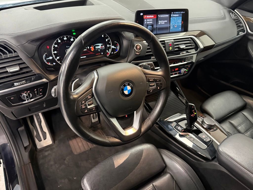 Used 2018 BMW X3 M40i image 11