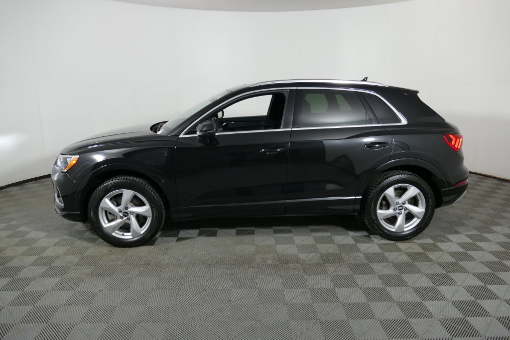 Used 2021 Audi Q3 2.0T Premium AWD/4WD image 6