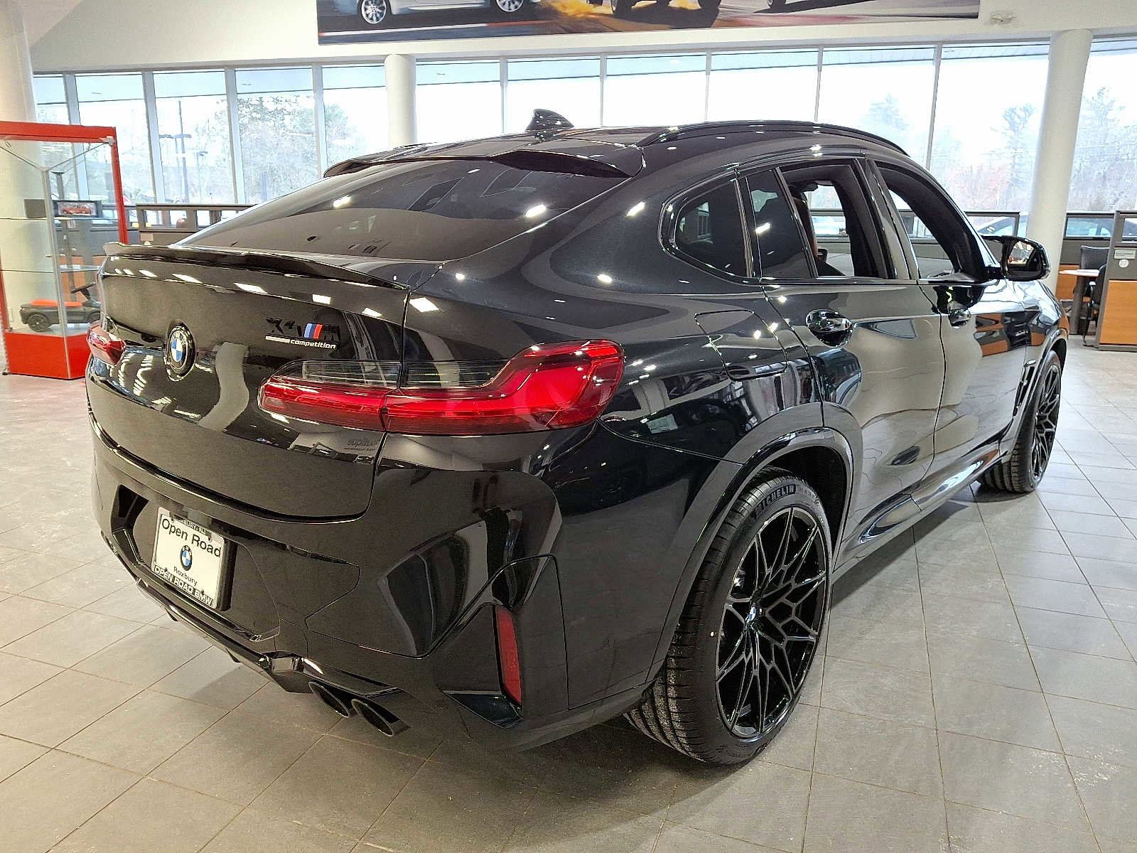 New 2025 BMW X4 M w/ Competition Package image 4