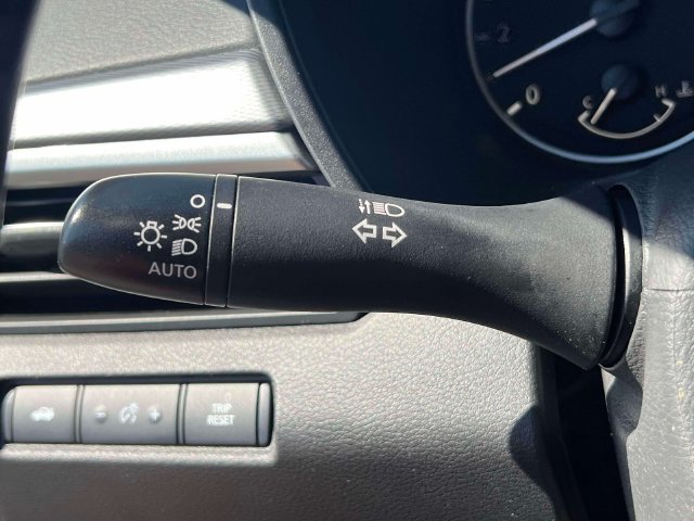Used 2024 Nissan Altima 2.5 SR AWD/4WD image 24