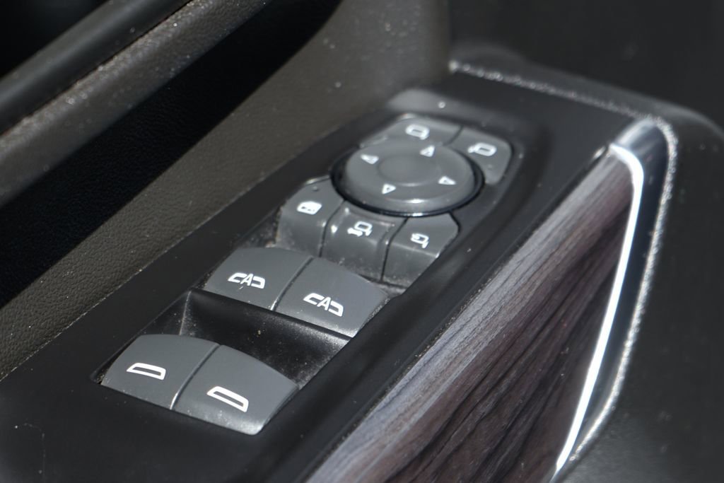 Used 2022 Chevrolet Silverado 2500 LTZ w/ LTZ Plus Package image 18