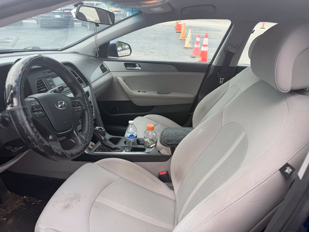 Used 2015 Hyundai Sonata SE FWD image 6