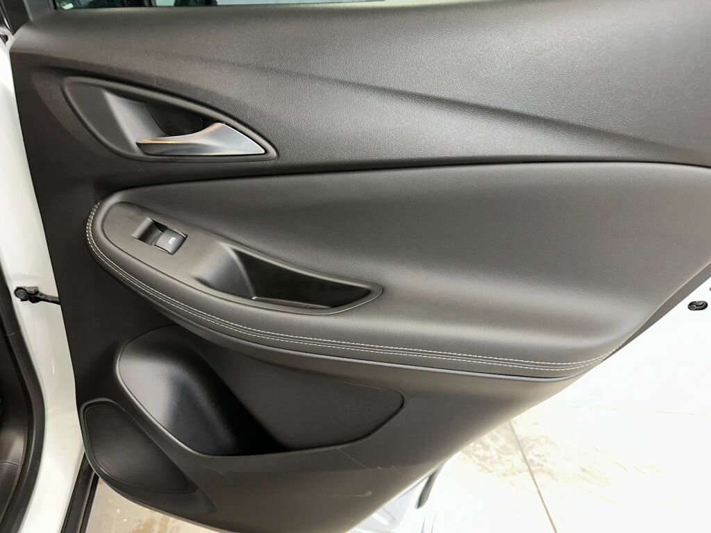 Certified 2023 Buick Encore GX Select w/ Safety Package II image 26