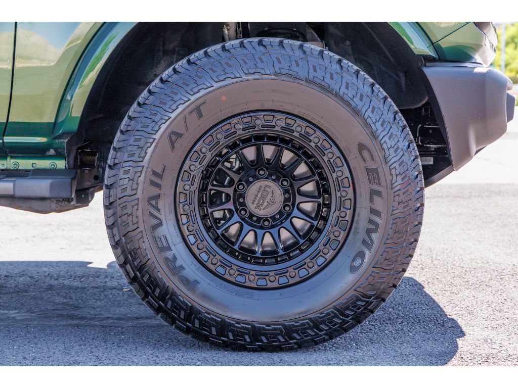 Used 2023 Ford Bronco Outer Banks AWD/4WD image 6