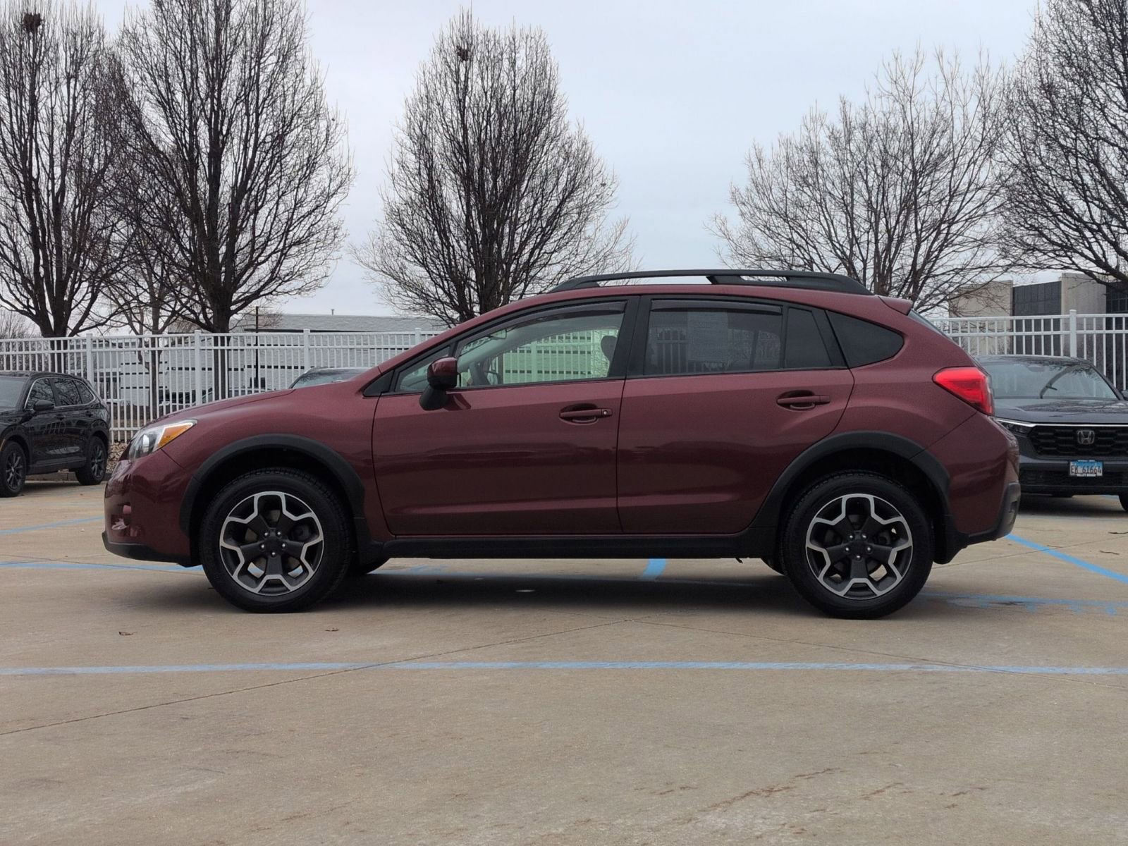 Used 2015 Subaru Crosstrek 2.0i Premium w/ Moonroof Package image 9