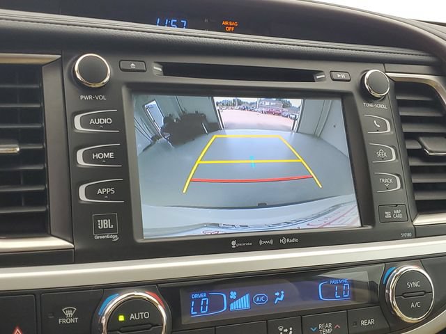 Used 2018 Toyota Highlander Limited FWD image 31