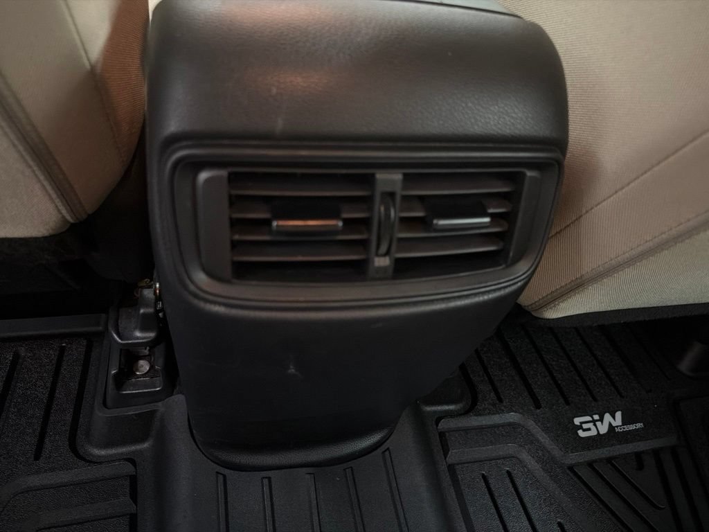 Used 2019 Honda CR-V LX image 25