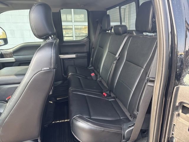 Used 2017 Ford F250 Lariat w/ Lariat Value Package AWD/4WD image 19