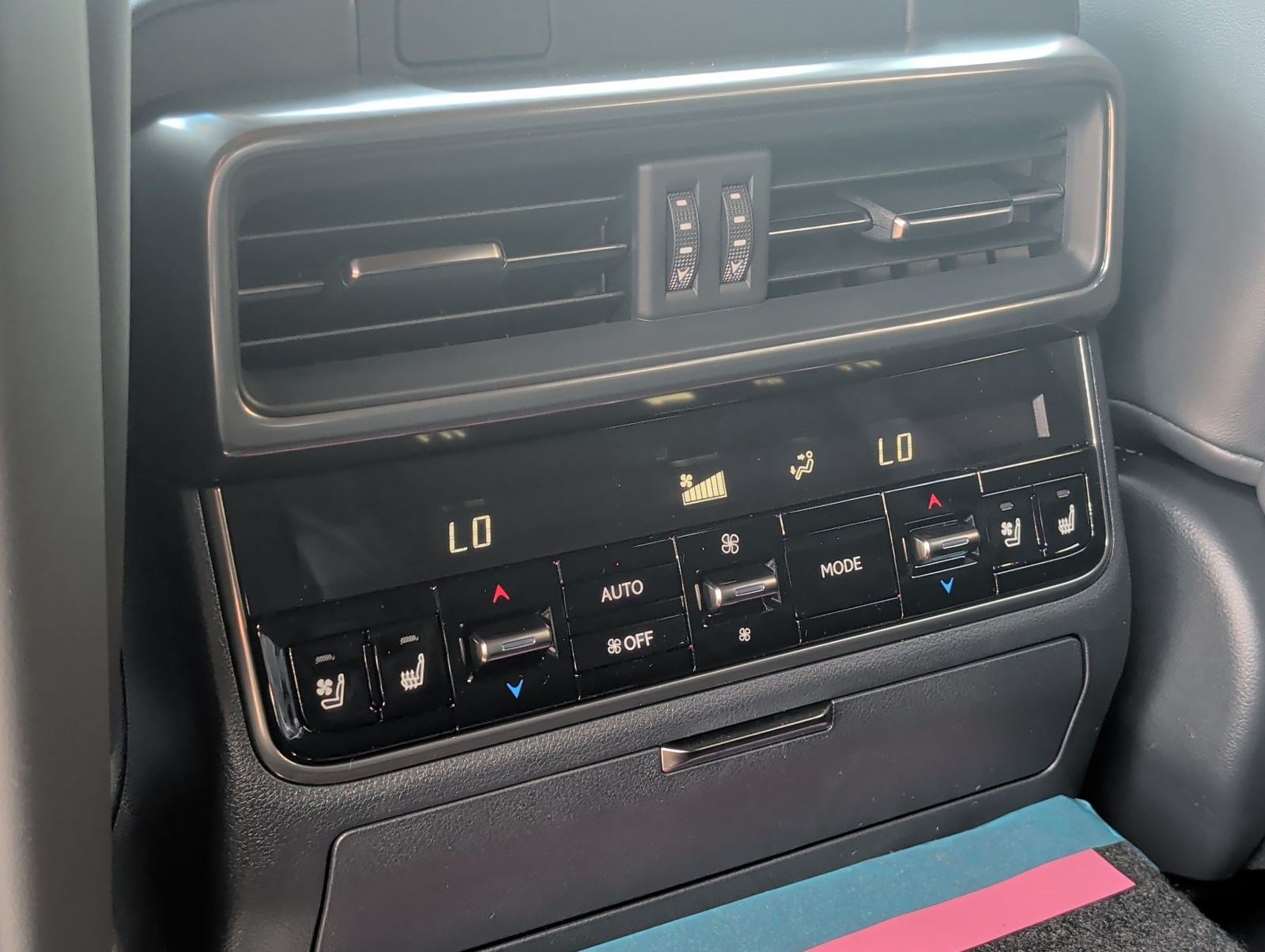 New 2026 Lexus LX 700h Luxury w/ Appearance Package AWD/4WD image 26