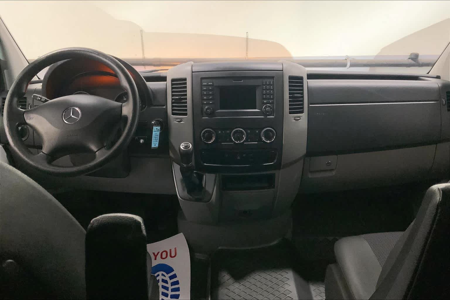 Used 2017 Mercedes-Benz Sprinter 2500 image 15