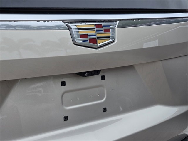 Used 2021 Cadillac Escalade Premium Luxury w/ Driver Assist Tech Package image 9