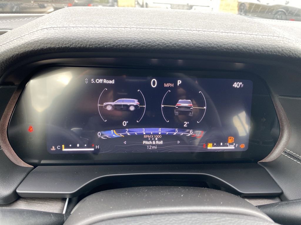 New 2025 Jeep Grand Cherokee L Limited w/ Black Appearance Package image 30