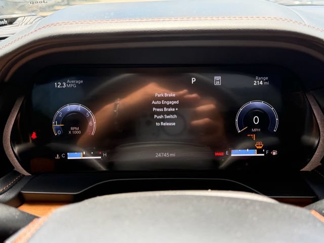 Used 2024 Jeep Grand Cherokee L Summit AWD/4WD image 24