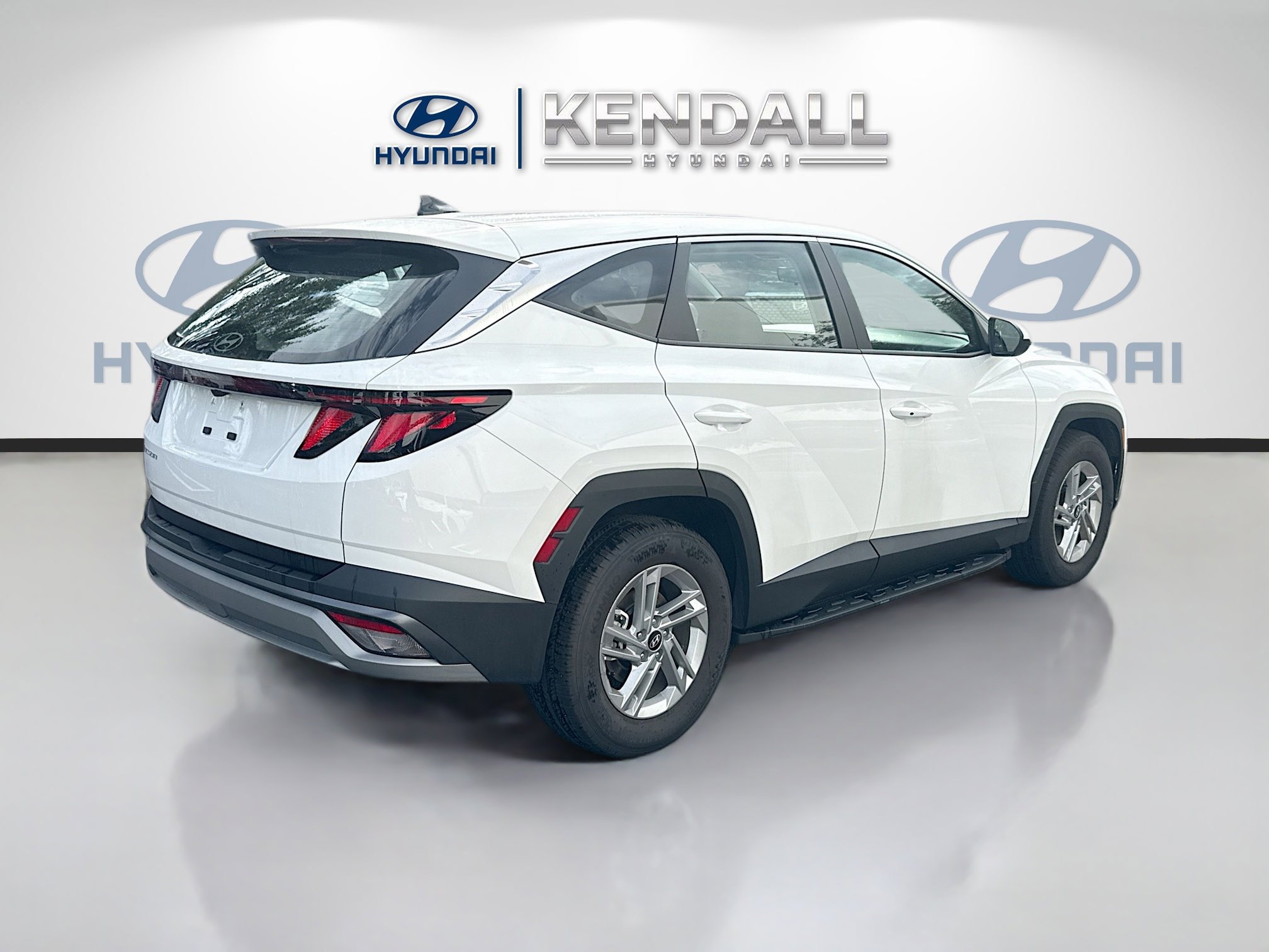 New 2025 Hyundai Tucson SE FWD image 6