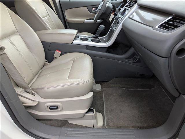 Used 2013 Ford Edge SEL image 21