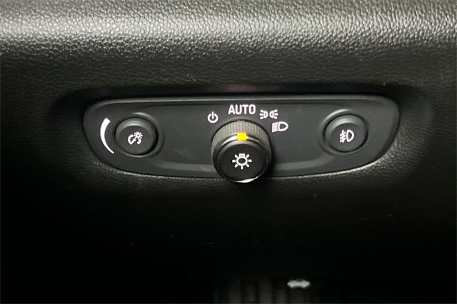 Used 2020 Chevrolet Traverse High Country image 40