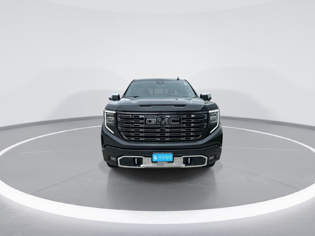 Certified 2025 GMC Sierra 1500 Denali Ultimate AWD/4WD image 3