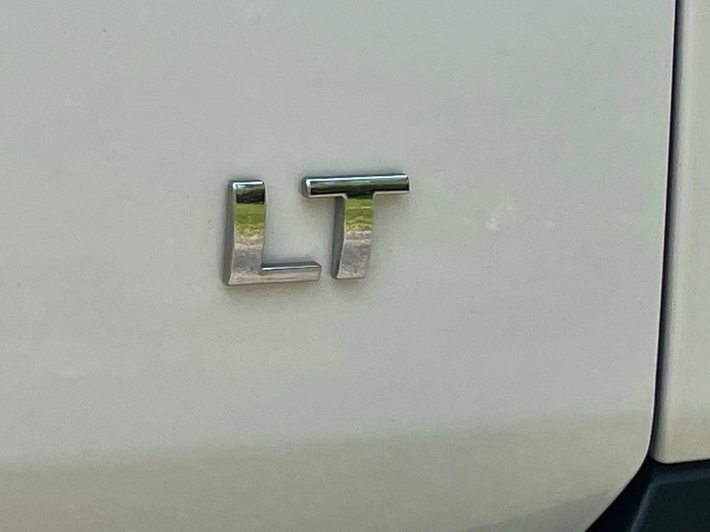 Used 2019 Chevrolet Traverse LT w/ LPO, Floor Liner Package AWD/4WD image 21