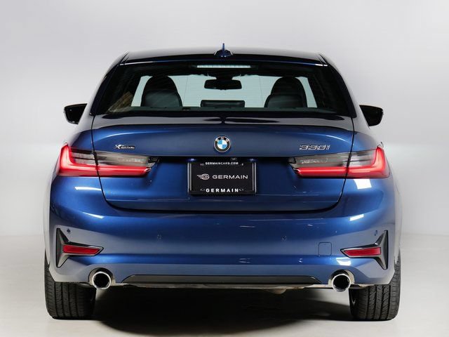 Used 2022 BMW 330i xDrive Sedan w/ Driving Assistance Package AWD/4WD image 7