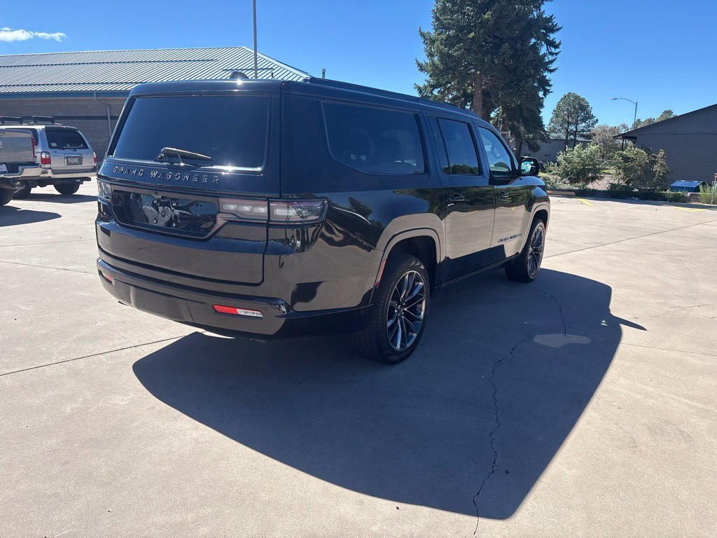 Used 2024 Jeep Grand Wagoneer L Series II w/ Quick Order Packagew 28T AWD/4WD image 7