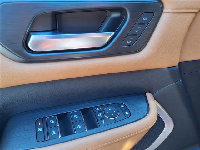 New 2025 Nissan Armada Platinum Reserve image 11