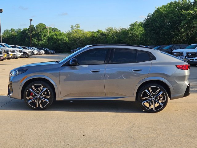 Used 2026 BMW X2 xDrive28i w/ Technology Package AWD/4WD image 9
