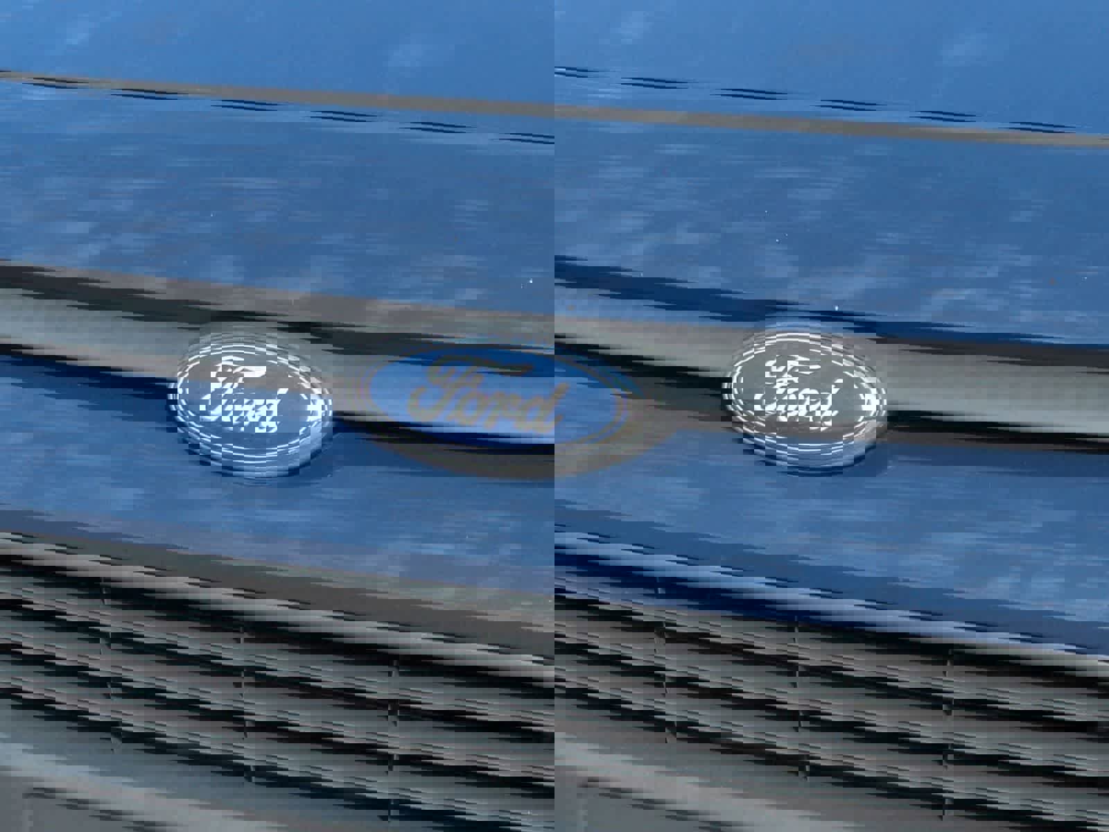 Used 2018 Ford Transit Connect XLT image 12