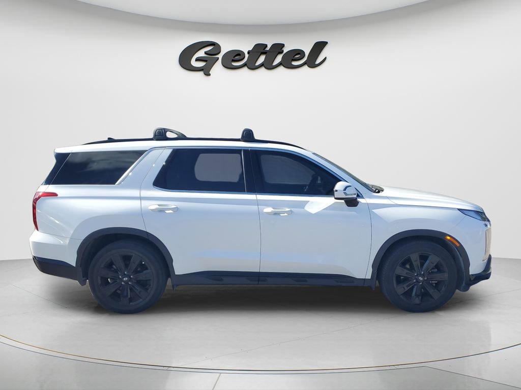 Used 2023 Hyundai Palisade XRT AWD/4WD image 3