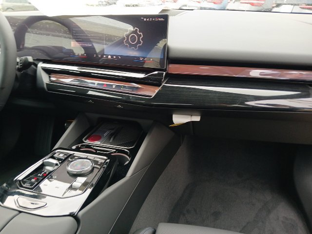 New 2026 BMW 530i w/ M Sport Package RWD image 20