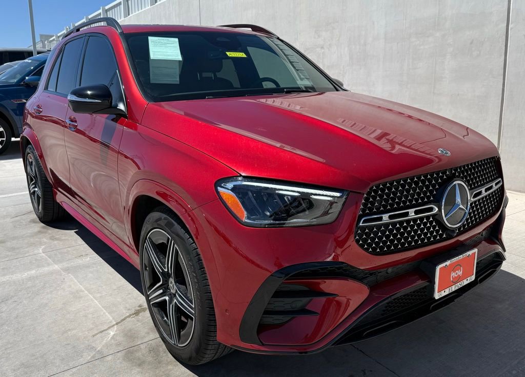 Used 2025 Mercedes-Benz GLE 450 4MATIC image 2