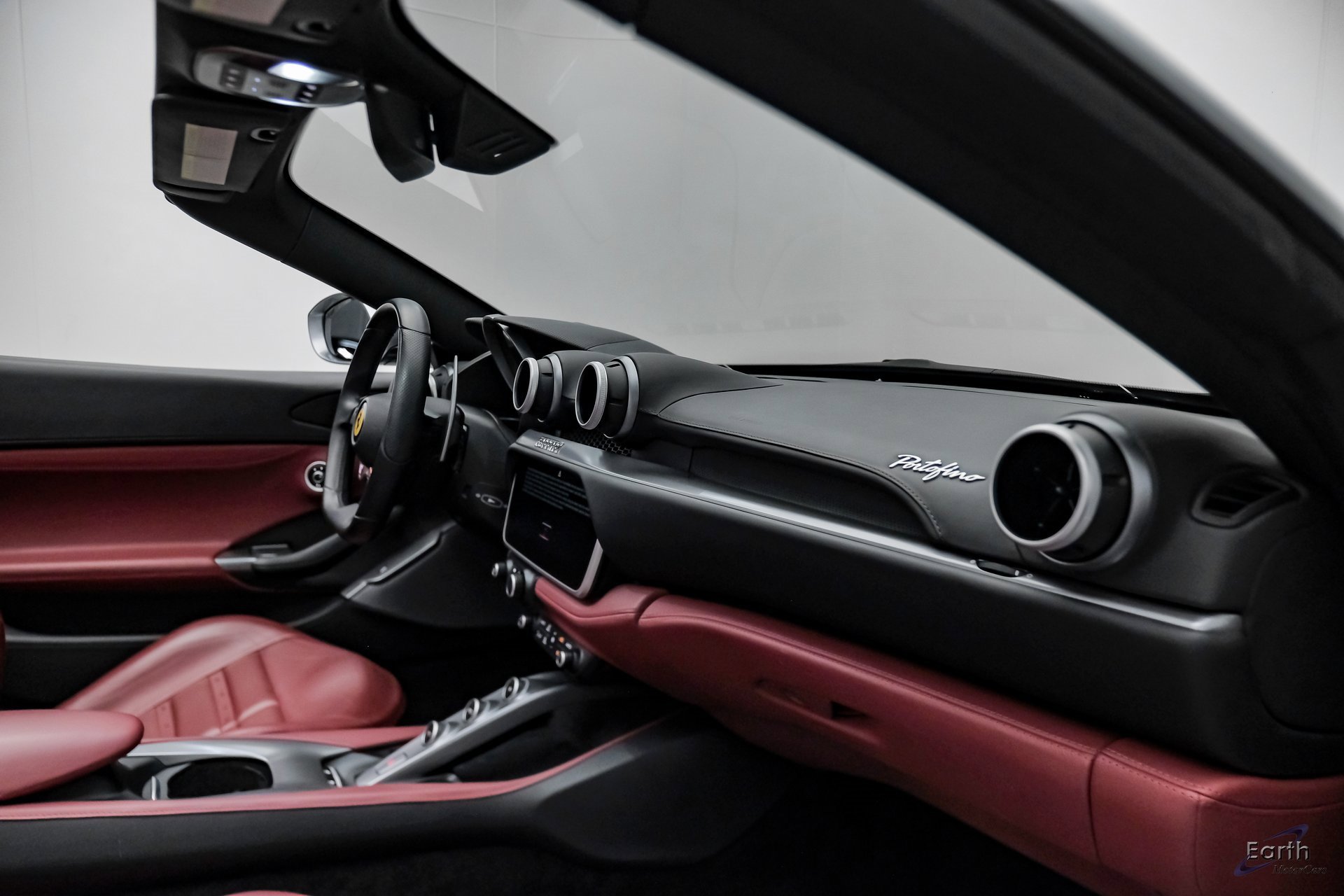 Used 2019 Ferrari Portofino image 59
