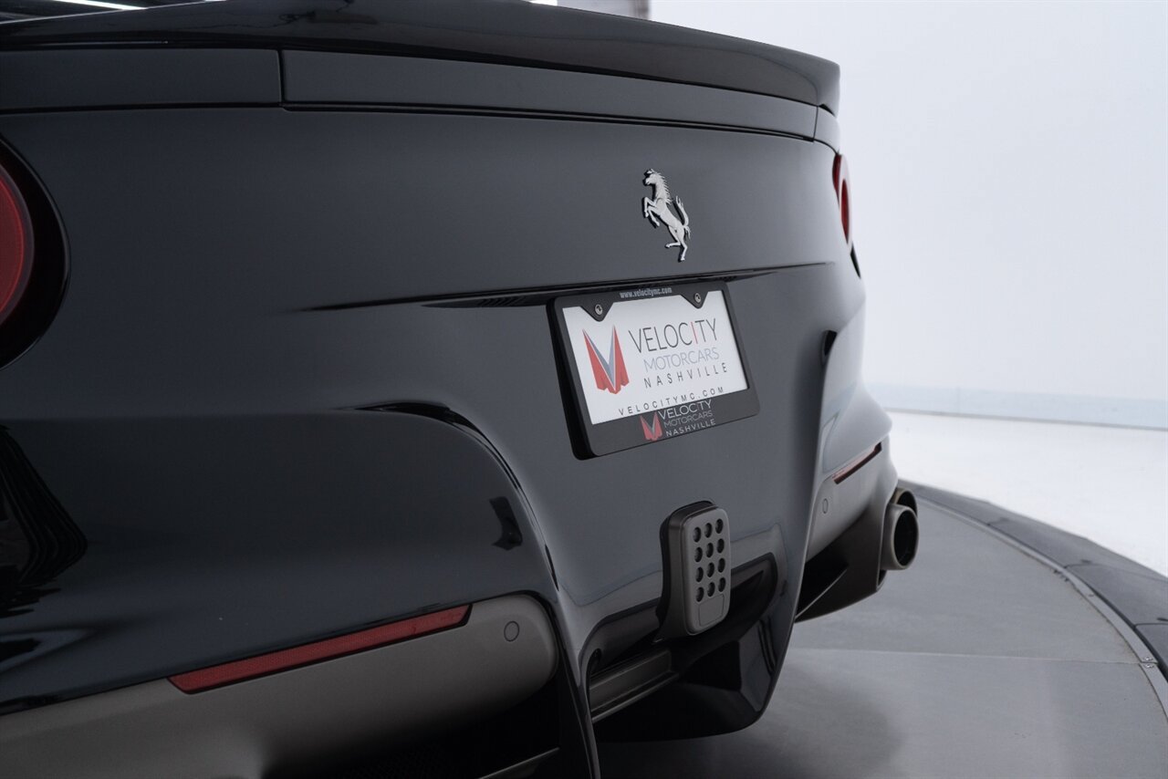 Used 2014 Ferrari F12 Berlinetta RWD image 28
