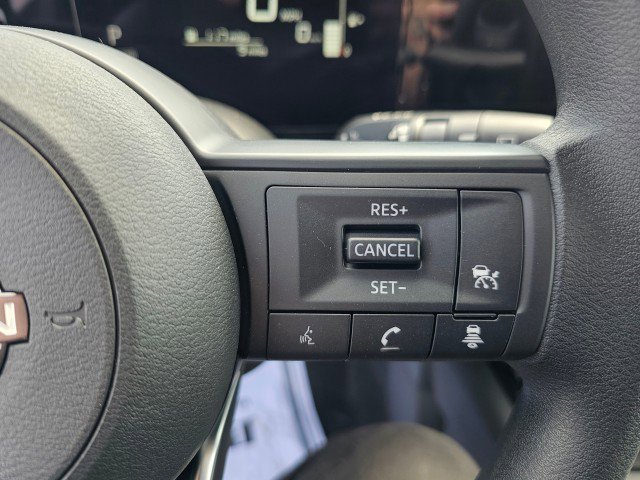 New 2025 Nissan Kicks SR w/ SR Premium Package image 40