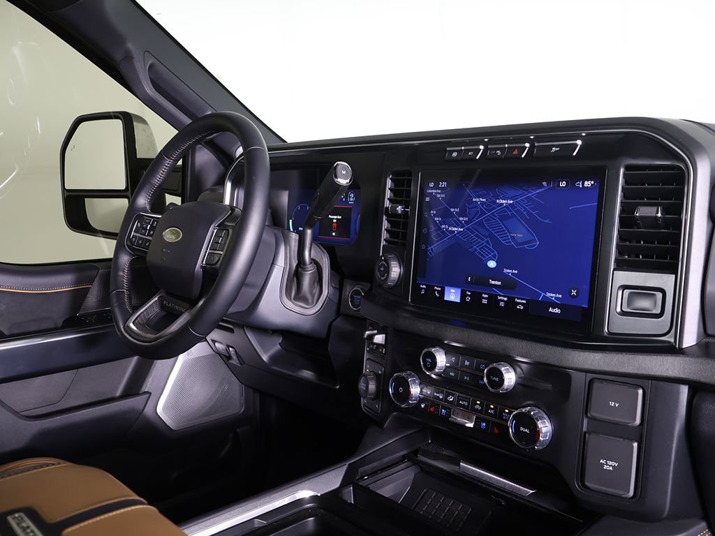 Used 2024 Ford F250 Platinum AWD/4WD image 28
