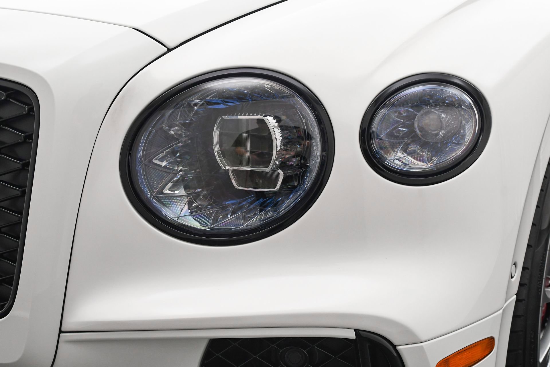 New 2025 Bentley Flying Spur Plug-In Hybrid image 29