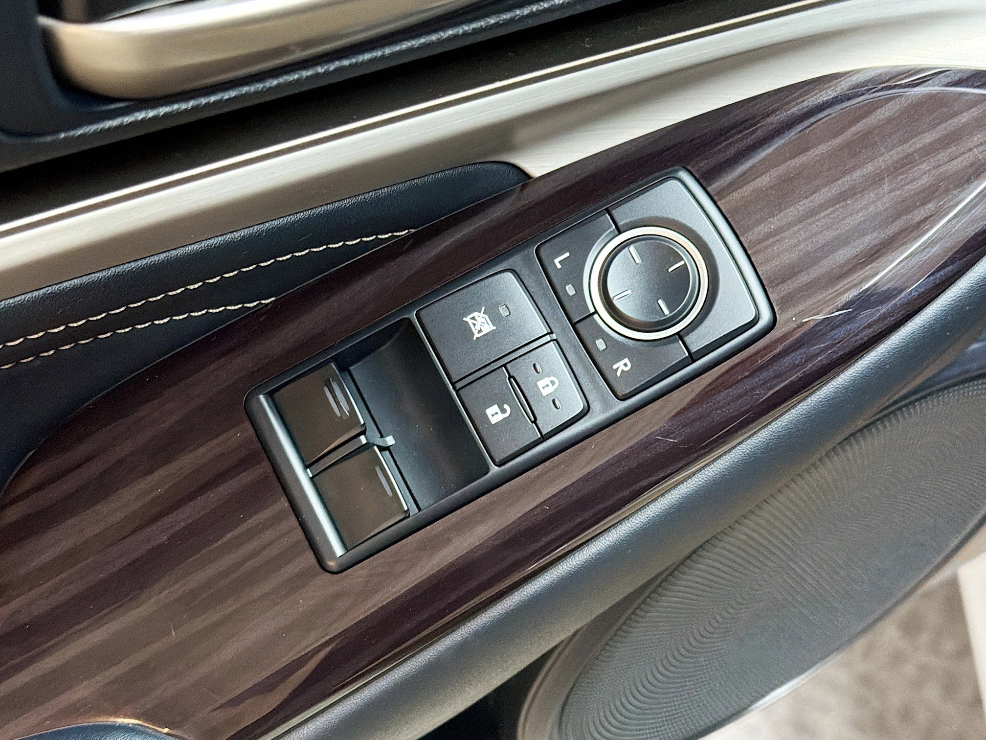 Used 2016 Lexus RC 300 AWD image 15