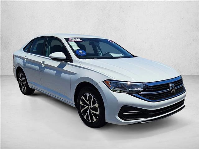 Used 2022 Volkswagen Jetta S FWD image 3
