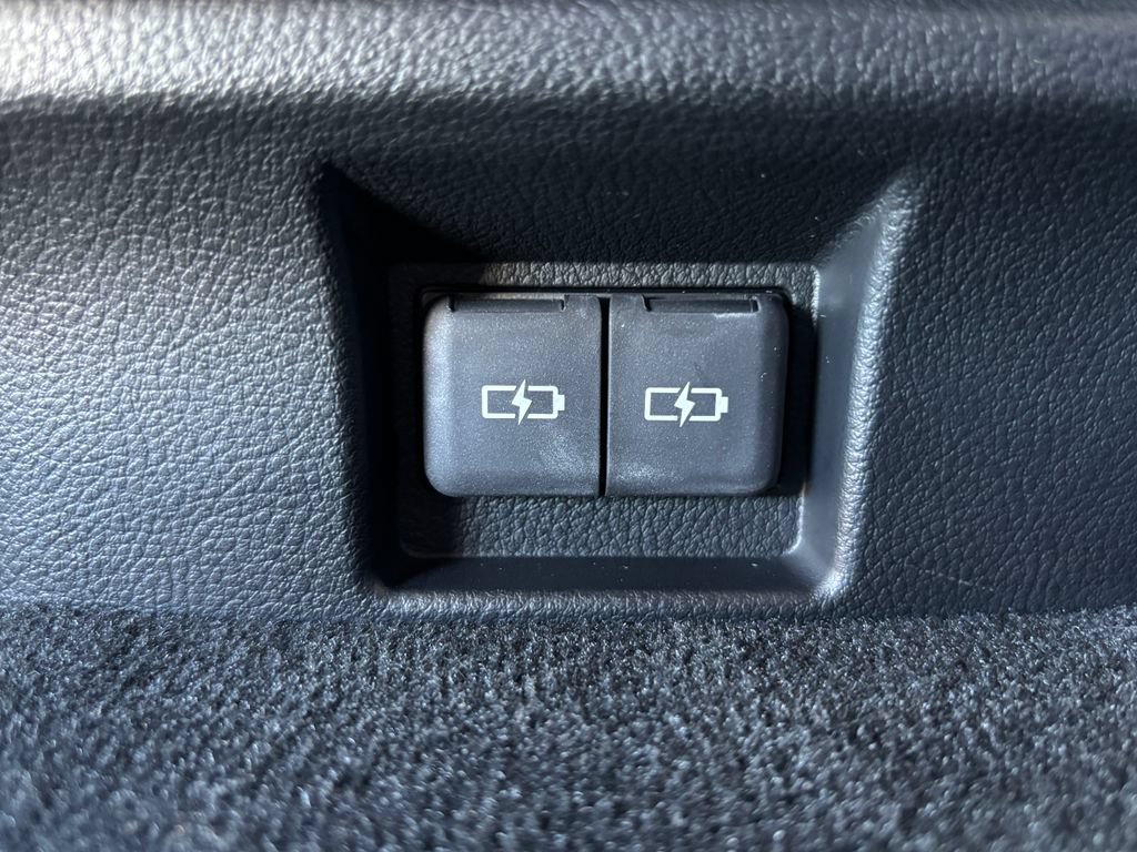 Used 2026 Lexus IS 350 F Sport RWD image 19