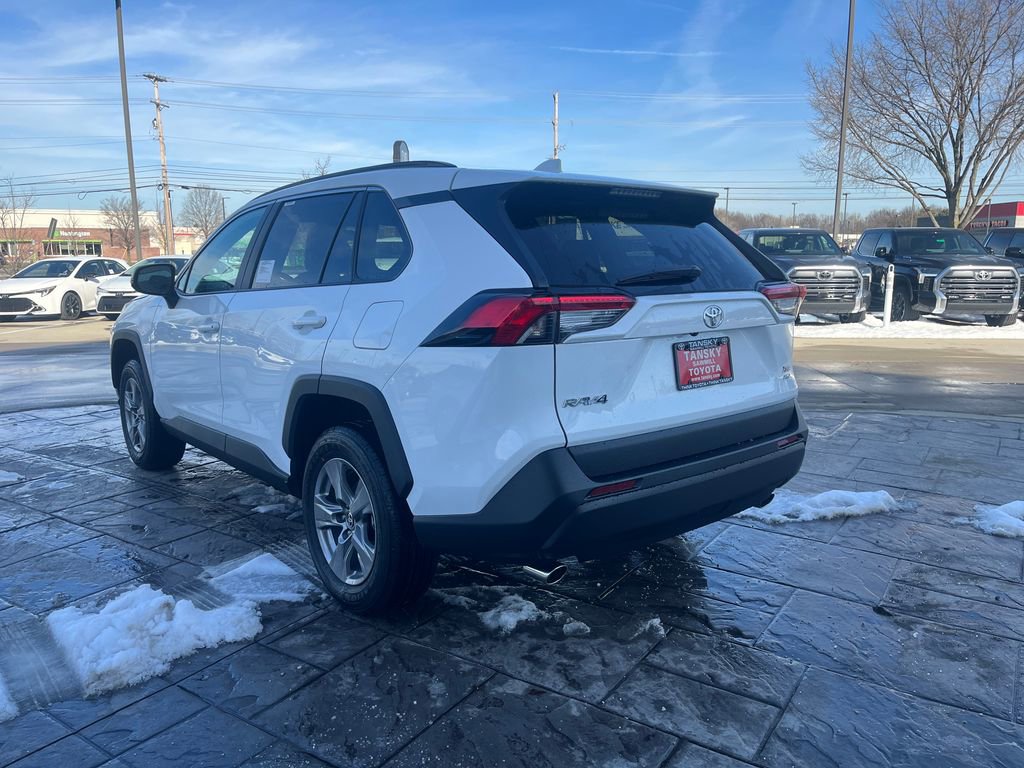 New 2025 Toyota RAV4 XLE image 3